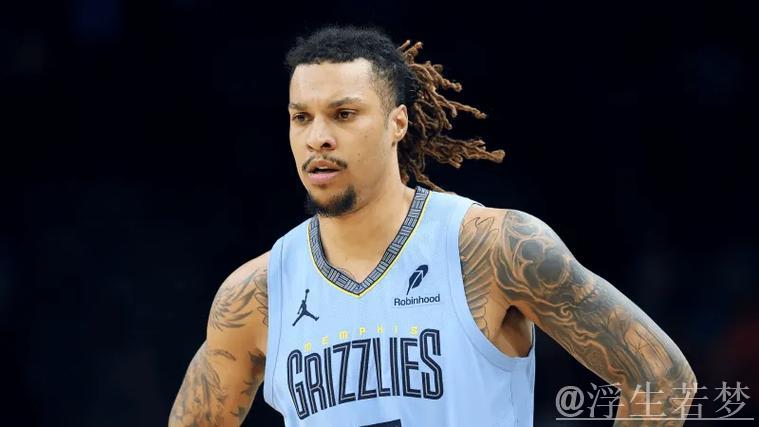 灰熊官方宣布:前锋布兰登-克拉克被下放至G联盟 灰熊官方宣布:前锋布兰登-克拉克被下放至G联盟