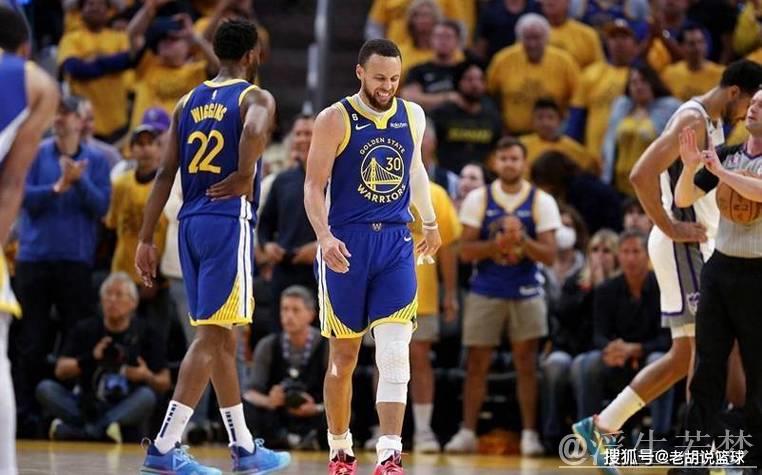 科尔：斯潘塞登场让库里能专注无球运动，我看好他们的搭档表现